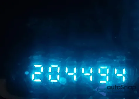 1995 Chevrolet Caprice Classic z USA, uszkodzony, nr VIN 1G1BL82P2SR190173